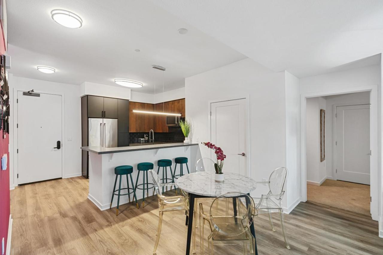 Fairfax District Chic City Oasis 2 Bedroom Apt With Den 136 Los Angeles Exterior foto