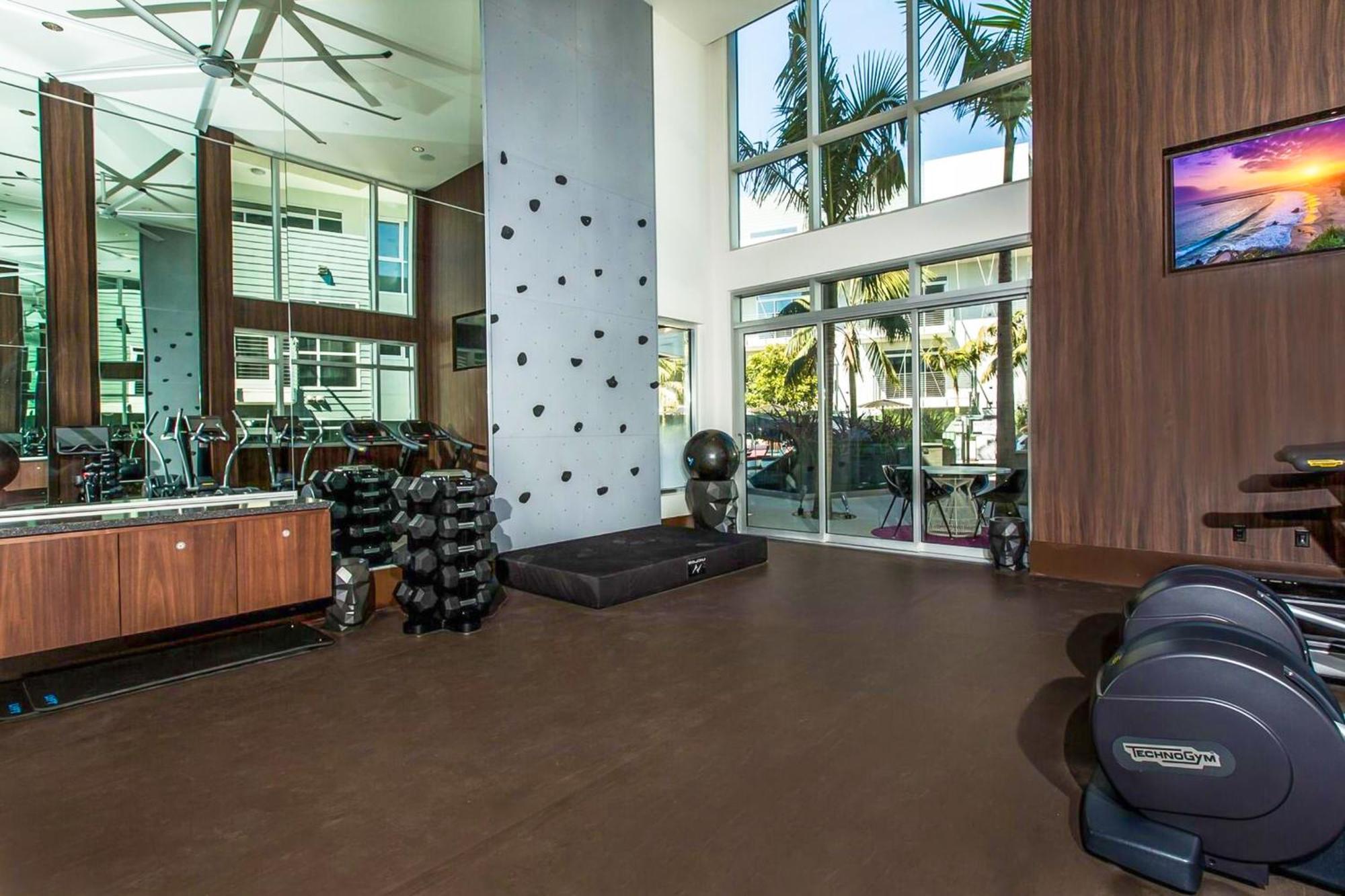 Fairfax District Chic City Oasis 2 Bedroom Apt With Den 136 Los Angeles Exterior foto